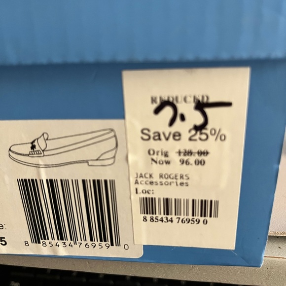 Jack Rogers Remy Loafer - Gold 7 1/2 NIB - Picture 2 of 8